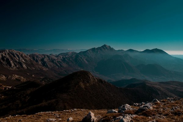 Is the Growth of UK Tourism Creating Better Opportunities for Local Businesses?